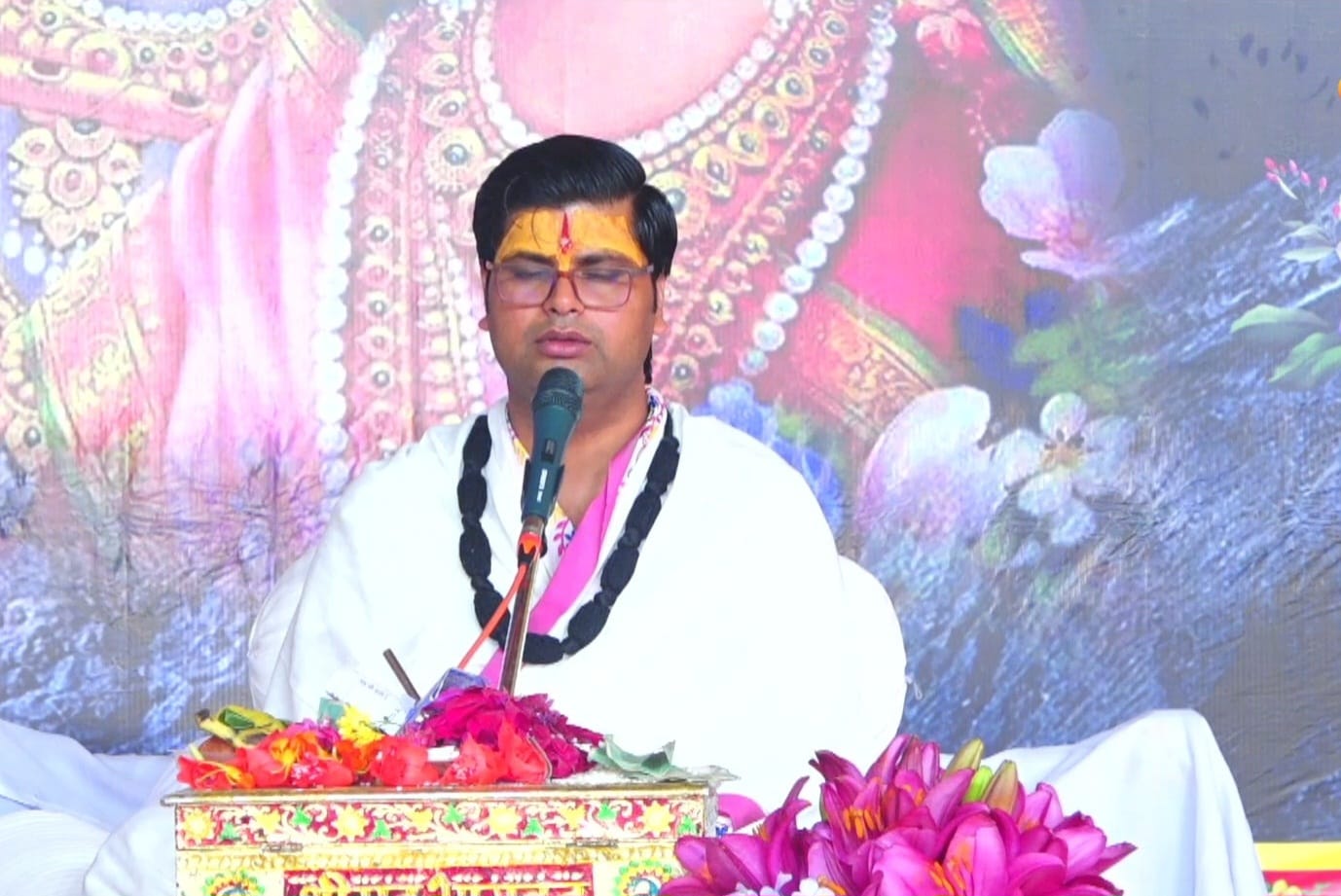 कुमाऊँनी भाषा में भागवत कथा से श्रद्धालु हो रहे भावविभोर