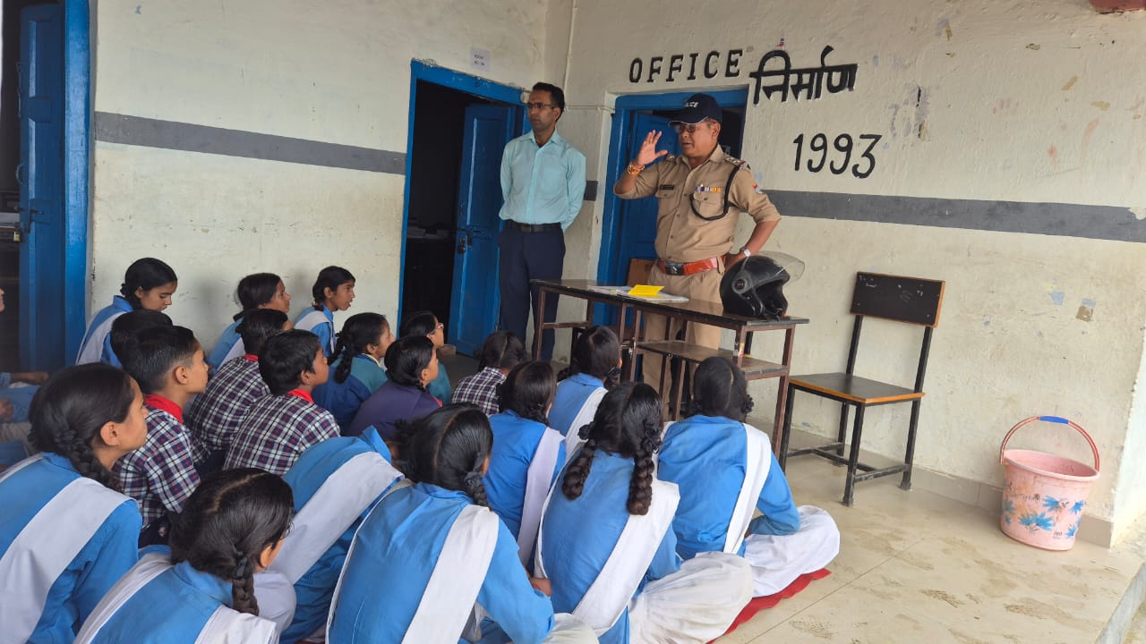 कोतवाली पंचेश्वर पुलिस का नशा मुक्ति जनजागरूकता अभियान