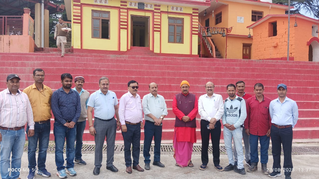 मॉडल जिला चंपावत बिजली व्यवस्था में नई क्रांति शासन की मंशा और प्रशासन की तत्परता ने दिखाई राह