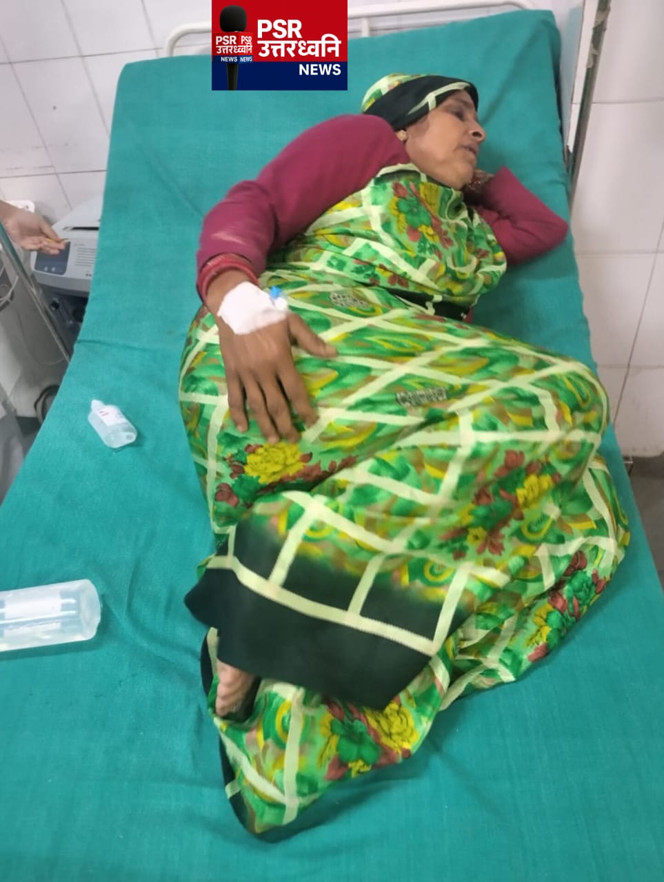 ग्राउंड जीरो पर जिलाधिकारी, बीमार महिला व व्यक्ति को अस्पताल पहुँचाया