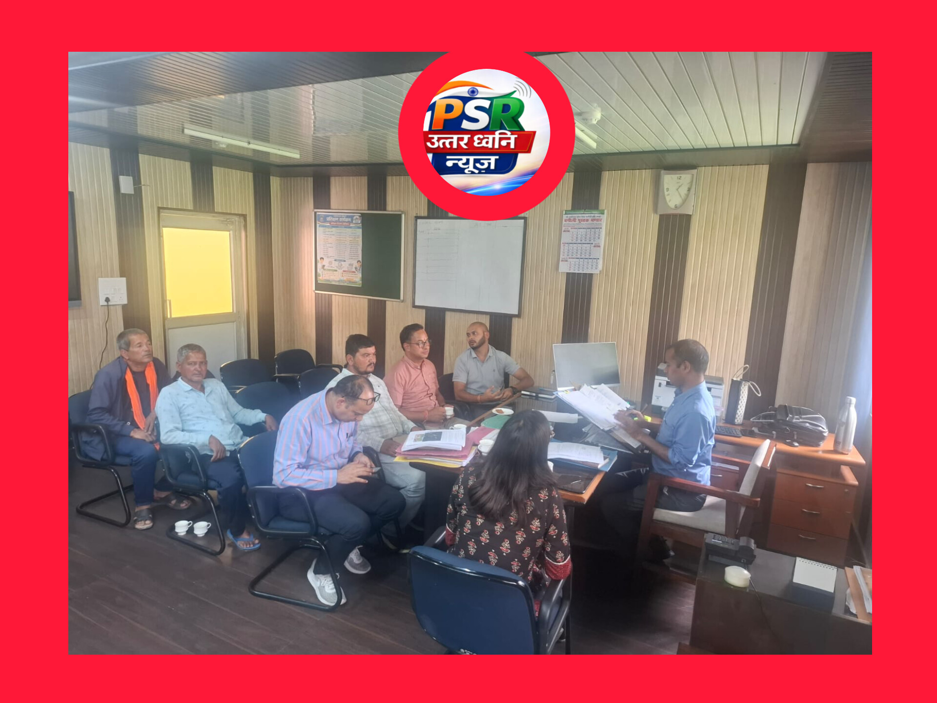 चार दिन पहले गृह प्रवेश, आज सपनों के घर पर फिरा पानी  भीषण भूस्खलन ने पलभर में उजाड़ दिया गरीब परिवार का आशियाना, पूर्व जिला पंचायत सदस्य पुष्कर सिंह बोहरा के नेतृत्व में सरकार से उठी मदद की मांग